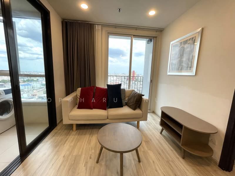 XT Huaikhwang, Bangkok, 244 Ratchadaphisek Road, Huai Khwang, Bangkok, 2 Bedrooms, 60 sqm, Condo For Rent, by Noppharuj Nunta, 500335157 - DDproperty.com