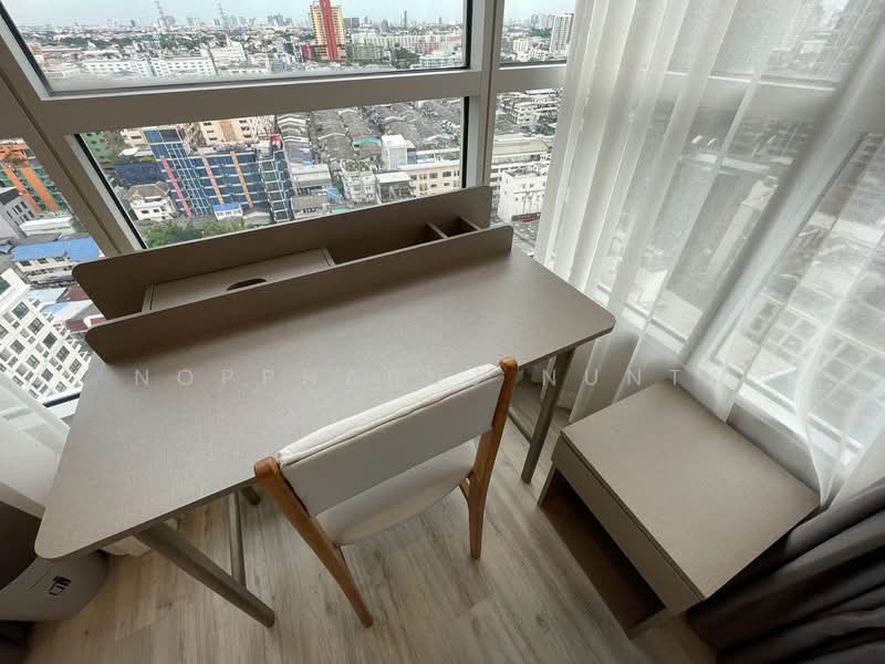 XT Huaikhwang, Bangkok, 244 Ratchadaphisek Road, Huai Khwang, Bangkok, 2 Bedrooms, 60 sqm, Condo For Rent, by Noppharuj Nunta, 500335157 - DDproperty.com