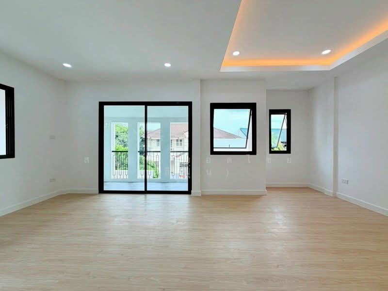 หมู่บ้านรัตนาวลัย, กรุงเทพ, สีกัน, ดอนเมือง, กรุงเทพ, 145 ตร.ม., บ้านแฝด ขาย, โดย สรภพ ยอดไชย (สีฝุ่น), 500335167 - DDproperty.com