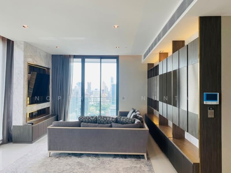 Q1 Sukhumvit, Bangkok, 1 Sukhumvit Road, Khlong Toei, Bangkok, 3 Bedrooms, 202 sqm, Condo For Sale, by Noppharuj Nunta, 500335177 - DDproperty.com