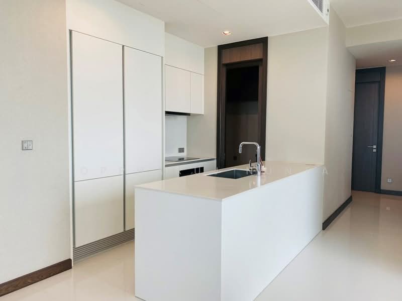 Q1 Sukhumvit, Bangkok, 1 Sukhumvit Road, Khlong Toei, Bangkok, 3 Bedrooms, 202 sqm, Condo For Sale, by Noppharuj Nunta, 500335177 - DDproperty.com