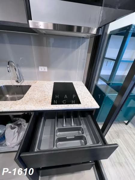 XT Huaikhwang, Bangkok, 244 Ratchadaphisek Road, Huai Khwang, Bangkok, Studio, 30 sqm, Condo For Rent, by Nichaphat Sakunchayapha, 500335178 - DDproperty.com