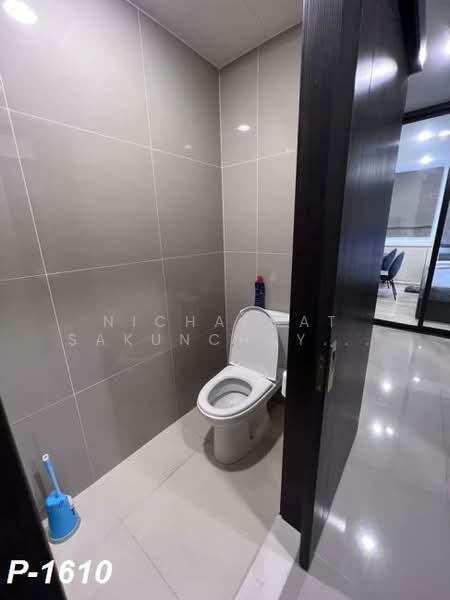 XT Huaikhwang, Bangkok, 244 Ratchadaphisek Road, Huai Khwang, Bangkok, Studio, 30 sqm, Condo For Rent, by Nichaphat Sakunchayapha, 500335178 - DDproperty.com
