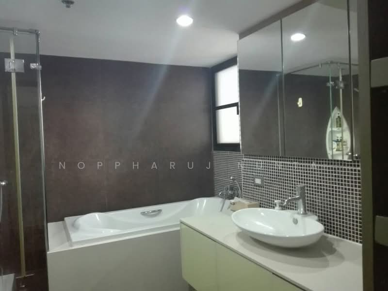 59 Heritage, Bangkok, 18 Soi Sukhumvit 59, Khlong Tan Nua, Watthana, Bangkok, 2 Bedrooms, 120 sqm, Condo For Rent, by Noppharuj Nunta, 500335181 - DDproperty.com