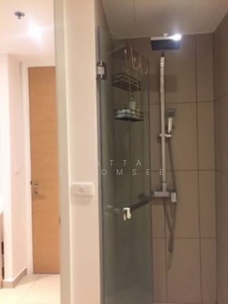 The Lofts Ekkamai, Bangkok, 1415 Sukhumvit Road, Phra Kanong Nua, Watthana, Bangkok, 1 Bedroom, 45 sqm, Condo For Sale, by Natta Buromsee, 500335183 - DDproperty.com