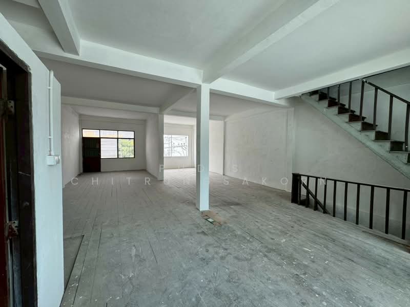 Commercial Building for Rent – Ha Yaek Lat Phrao, Bangkok, Jom Phon, Chatuchak, Bangkok, , 264 sqm, Shophouse For Rent, by Pudis Chitrungsakorn, 500335184 - DDproperty.com