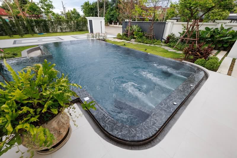 Super Luxury Pool Villa – Saraphi, Chiang Mai, Chai Sa Than, Saraphi, Chiang Mai, 6 Bedrooms, 426 sqm, Villa For Sale, by The Positive ที่ดิน บ้าน คอนโด, 500335232 - DDproperty.com
