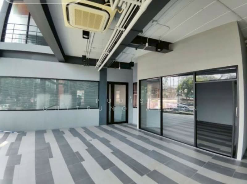 Showroom ให้เช่า รัชดาภิเษก 56 – จตุจักร, กรุงเทพ, ลาดยาว, จตุจักร, กรุงเทพ, 440 ตร.ม., สำนักงาน ให้เช่า, โดย Pudis Chitrungsakorn, 500335242 - DDproperty.com