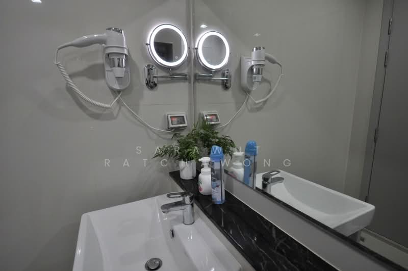 Life Sukhumvit 62, Bangkok, Soi Sukhumvit 62, Bang Chak, Phra Khanong, Bangkok, 1 Bedroom, 30 sqm, Condo For Sale, by Sarawut Ratchawong, 500335243 - DDproperty.com