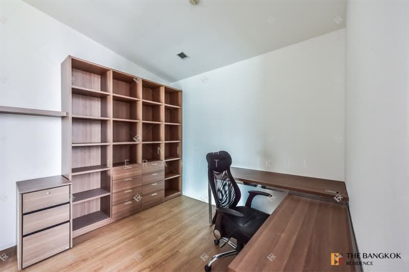 Villa Rachakhru, Bangkok, Soi Phaholyothin 5, Samsen Nai, Phaya Thai, Bangkok, 2 Bedrooms, 145 sqm, Condo For Rent, by Nicha Peerakittikul, 500335246 - DDproperty.com