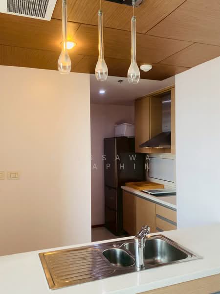 The Empire Place, Bangkok, 88 Narathiwatratchanakharin Road, Thung Maha Mek, Sathon, Bangkok, 2 Bedrooms, 108 sqm, Condo For Sale, by Krissawat Oraphin, 500335280 - DDproperty.com