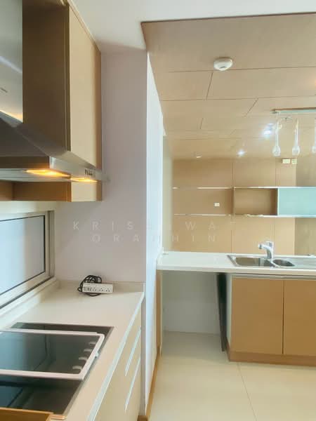 The Empire Place, Bangkok, 88 Narathiwatratchanakharin Road, Thung Maha Mek, Sathon, Bangkok, 2 Bedrooms, 108 sqm, Condo For Sale, by Krissawat Oraphin, 500335280 - DDproperty.com