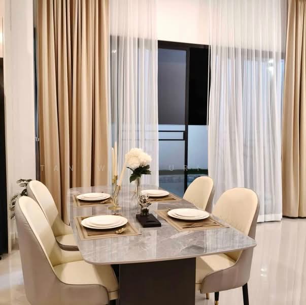 บ้าน 4-ห้องนอน, ชลบุรี, โป่ง, บางละมุง, ชลบุรี, 240 ตร.ม., บ้านเดี่ยว ขาย, โดย Tanawan Surichai, 500335284 - DDproperty.com