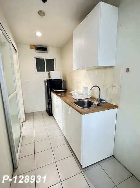 Life @ Ratchada-Huai Khwang, Bangkok, 189 Pracharatbamphen Road, Huai Khwang, Bangkok, 1 Bedroom, 42 sqm, Condo For Rent, by Nichaphat Sakunchayapha, 500335312 - DDproperty.com