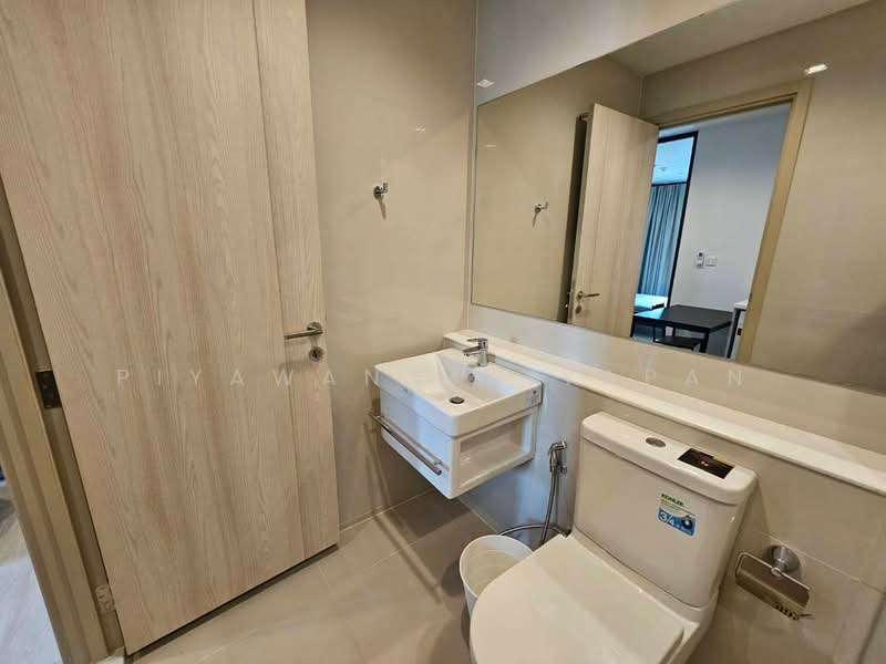 Life One Wireless, Bangkok, 1 Wireless Road, Lumphini, Pathum Wan, Bangkok, 1 Bedroom, 35 sqm, Condo For Rent, by Piyawan Maiyapan, 500335350 - DDproperty.com
