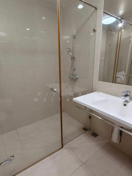 Baan Sathorn Chao Phraya, Bangkok, 931 Charoen Nakhon 15 A Alley, Khlong Ton Sai, Khlong San, Bangkok, Studio, 43 sqm, Condo For Rent, by Piyawan Maiyapan, 500335367 - DDproperty.com