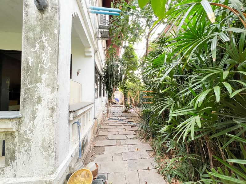 บ้านเดี่ยว ซอยสุขุมวิท 101/1, Bangkok, Bang Chak, Phra Khanong, Bangkok, 4 Bedrooms, 300 sqm, Single Detached House For Sale, by HOME Real Estate Service, 500335371 - DDproperty.com