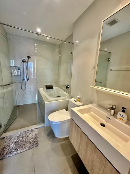 Maru Ekkamai 2, Bangkok, 70-5 Sukhumvit 63 Road, Phra Kanong Nua, Watthana, Bangkok, 2 Bedrooms, 59 sqm, Condo For Sale, by Natta Buromsee, 500335383 - DDproperty.com