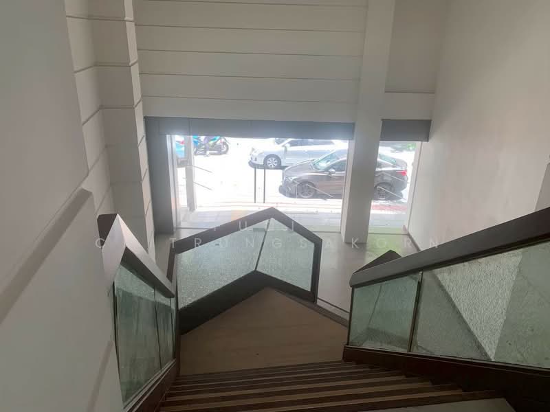 Retail Space for Rent – Silom / Surawong, Bangkok, Si Phraya, Bang Rak, Bangkok, , 400 sqm, Shophouse For Rent, by Pudis Chitrungsakorn, 500335399 - DDproperty.com