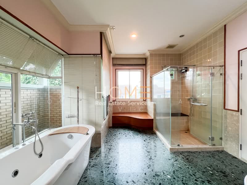 Prukpirom Regent Sukhumvit, Bangkok, Soi Lasalle, Bang Na, Bangkok, 5 Bedrooms, 585 sqm, Single Detached House For Sale, by HOME Real Estate Service, 500335410 - DDproperty.com