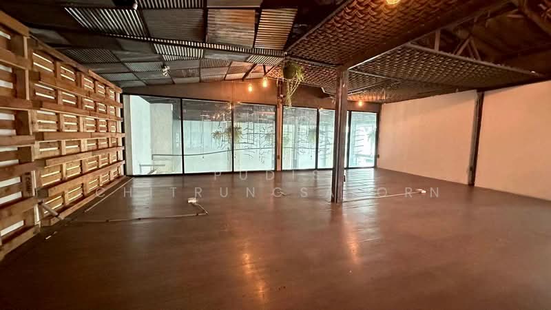 Shop for Rent – Near BTS Chong Nonsi (CBD Location), Bangkok, Suriyawong, Bang Rak, Bangkok, , 280 sqm, Retail Space For Rent, by Pudis Chitrungsakorn, 500335439 - DDproperty.com