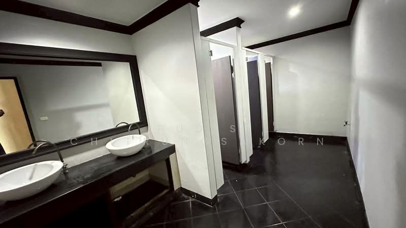 Shop for Rent – Near BTS Chong Nonsi (CBD Location), Bangkok, Suriyawong, Bang Rak, Bangkok, , 280 sqm, Retail Space For Rent, by Pudis Chitrungsakorn, 500335439 - DDproperty.com