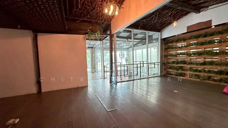 Shop ให้เช่า - ใกล้ BTS ช่องนนทรี, กรุงเทพ, สุริยวงศ์, บางรัก, กรุงเทพ, 280 ตร.ม., พื้นที่ขายของ ให้เช่า, โดย Pudis Chitrungsakorn, 500335439 - DDproperty.com