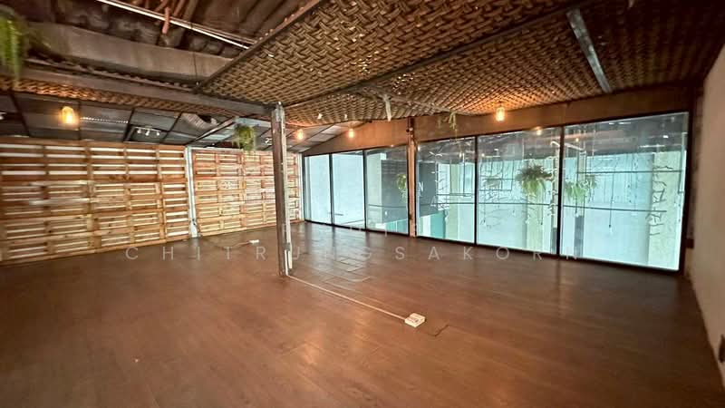 Shop for Rent – Near BTS Chong Nonsi (CBD Location), Bangkok, Suriyawong, Bang Rak, Bangkok, , 280 sqm, Retail Space For Rent, by Pudis Chitrungsakorn, 500335439 - DDproperty.com