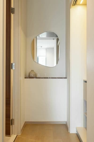 The Strand Thonglor, Bangkok, 36 Soi Sukhumvit 55, Khlong Tan Nua, Watthana, Bangkok, 2 Bedrooms, 76 sqm, Condo For Sale, by Natta Buromsee, 500335443 - DDproperty.com