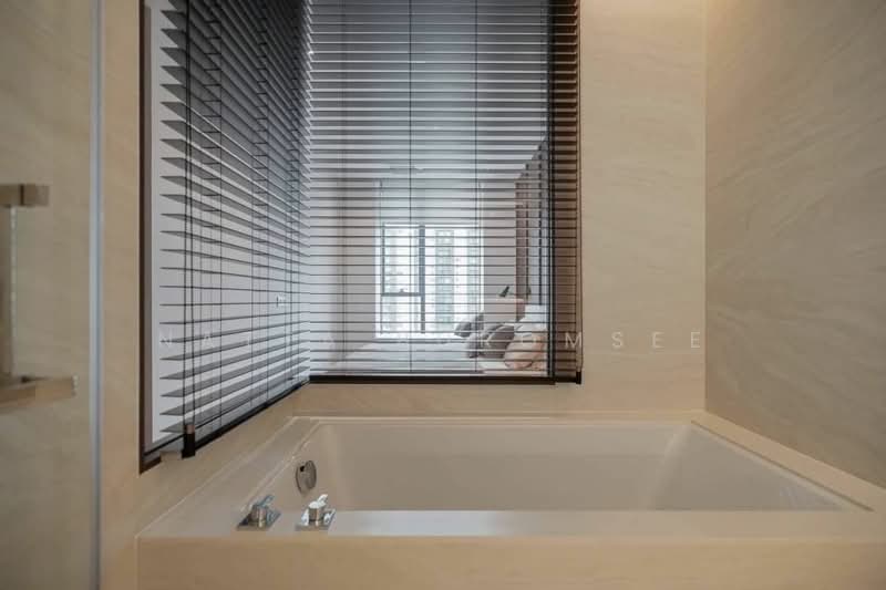 The Strand Thonglor, Bangkok, 36 Soi Sukhumvit 55, Khlong Tan Nua, Watthana, Bangkok, 2 Bedrooms, 76 sqm, Condo For Sale, by Natta Buromsee, 500335443 - DDproperty.com