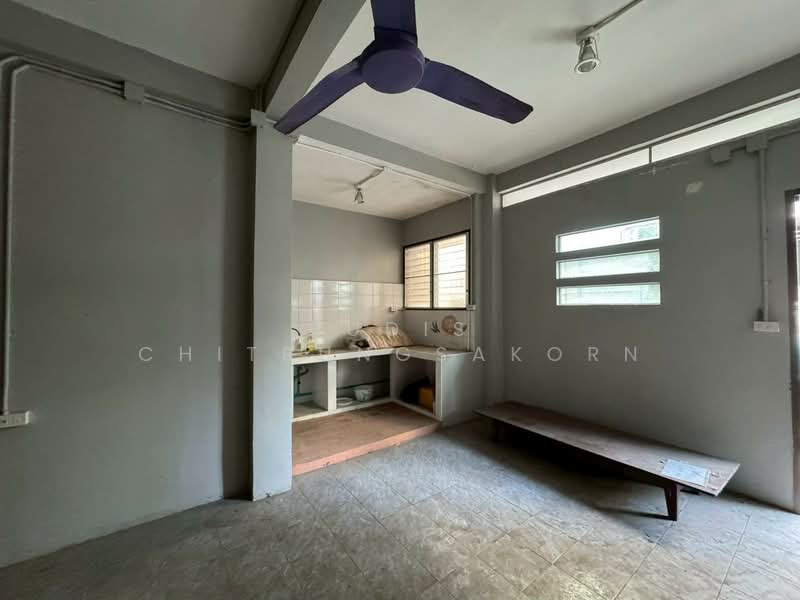 Commercial Building for Rent – Pipat / Silom, Bangkok, Silom, Bang Rak, Bangkok, , 126 sqm, Shophouse For Rent, by Pudis Chitrungsakorn, 500335478 - DDproperty.com