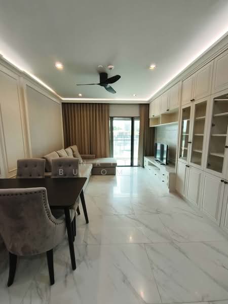 The Room Charoenkrung 30, Bangkok, 30 Charoenkrung Road, Si Phraya, Bang Rak, Bangkok, 2 Bedrooms, 77 sqm, Condo For Rent, by Natta Buromsee, 500335482 - DDproperty.com