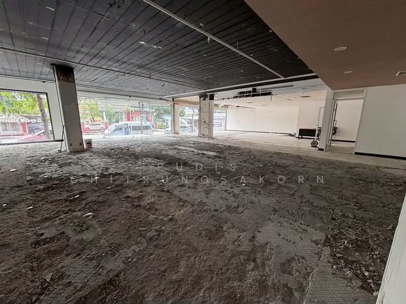 Ground Floor Commercial Space for Rent – Silom / Chong Nonsi, Bangkok, Silom, Bang Rak, Bangkok, , 339 sqm, Retail Space For Rent, by Pudis Chitrungsakorn, 500335489 - DDproperty.com