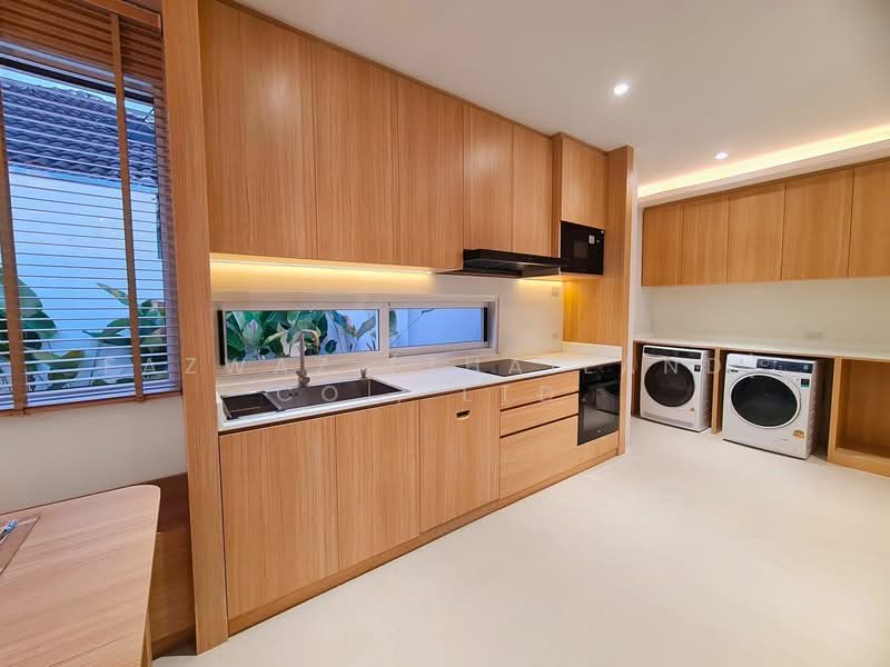 Private 3BR Pool Villa in Thalang Phuket Spacious Family Home for Sale, Phuket, Sri Sunthon, Thalang, Phuket, 3 Bedrooms, 240 sqm, Villa For Sale, by Fazwaz (Thailand) Co., Ltd., 500335500 - DDproperty.com