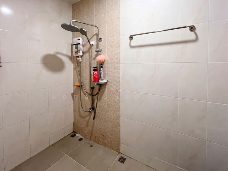ธนานนท์ แลนด์, Nonthaburi, Om Kret, Pak Kret, Nonthaburi, 3 Bedrooms, 127 sqm, Townhouse For Sale, by Ladda Suebthai, 500335518 - DDproperty.com