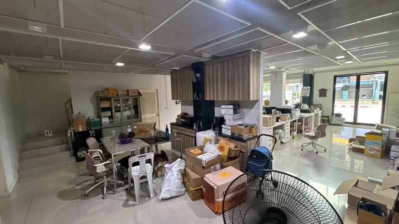 ขาย/ให้เช่า อาคารพาณิชย์ 2คูหาติด 560ตรม คู้บอน รามอินทรา กรุงเทพ (TO8-2426), Bangkok, Ram Inthra, Khan Na Yao, Bangkok, , 560 sqm, Warehouse/Factory For Rent, by ณภัทร พรสิริเมธากุล, 500335531 - DDproperty.com