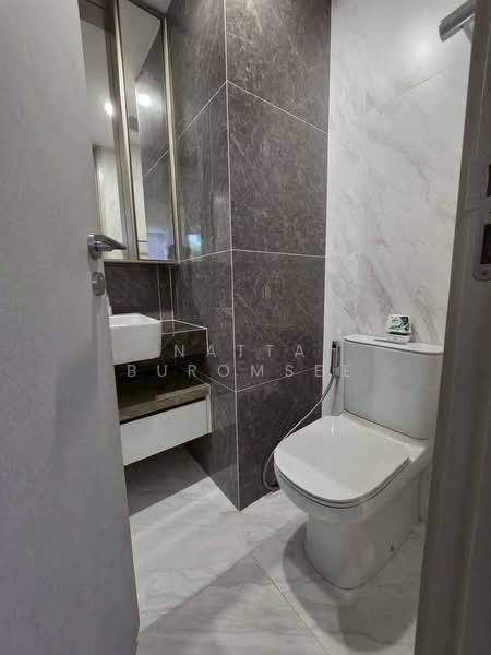Fynn Asoke, Bangkok, 28 Sukhumvit 10 Alley, Khlong Toei, Bangkok, 1 Bedroom, 34 sqm, Condo For Rent, by Natta Buromsee, 500335597 - DDproperty.com