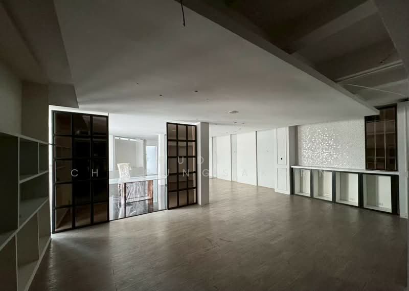 Commercial Building for Rent – Sukhumvit / Thonglor, Bangkok, Khlong Tan Nua, Watthana, Bangkok, , 496 sqm, Shophouse For Rent, by Pudis Chitrungsakorn, 500335610 - DDproperty.com