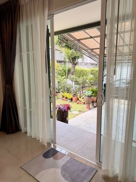 Town Avenue Rama 9, Bangkok, Soi Krungthep Kreetha 7, Hua Mak, Bang Kapi, Bangkok, 3 Bedrooms, 210 sqm, Townhouse For Rent, by Agent Pla, 500335617 - DDproperty.com