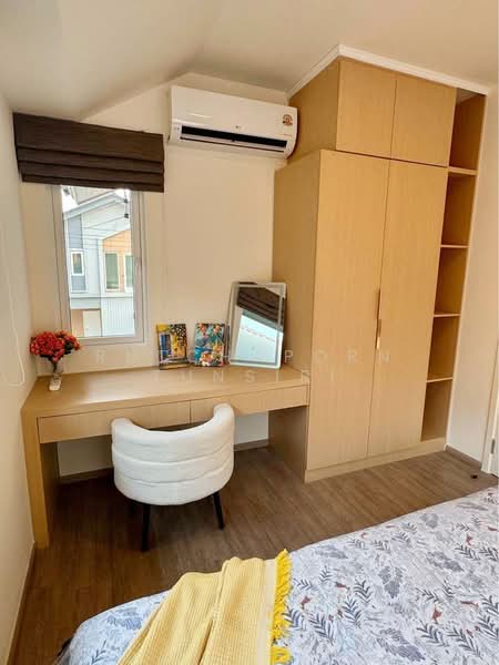 บ้านให้เช่า – ใกล้มหาวิทยาลัยพายัพ เพียง 5 นาที ค่าเช่า 55,000 บาท / เดือน รหัสทรัพย์ : No.6H338, Chiang Mai, Nong Pa Krang, Muang Chiang Mai, Chiang Mai, 3 Bedrooms, 145 sqm, Single Detached House For Rent, by Rutchaporn Tunsiri, 500335622 - DDproperty.com