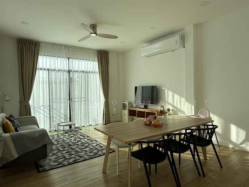 Mono Palai, Phuket, 81 Soi Chalong, Chalong, Muang Phuket, Phuket, 3 Bedrooms, 250 sqm, Townhouse For Rent, by Primeglobolasset best, 500335651 - DDproperty.com