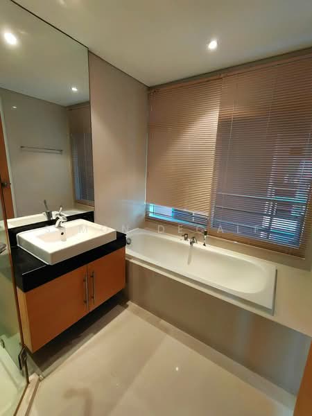 Fullerton Sukhumvit, Bangkok, Sukhumvit Road, Khlong Tan Nua, Watthana, Bangkok, 2 Bedrooms, 96 sqm, Condo For Rent, by Simon Decalf, 500335669 - DDproperty.com