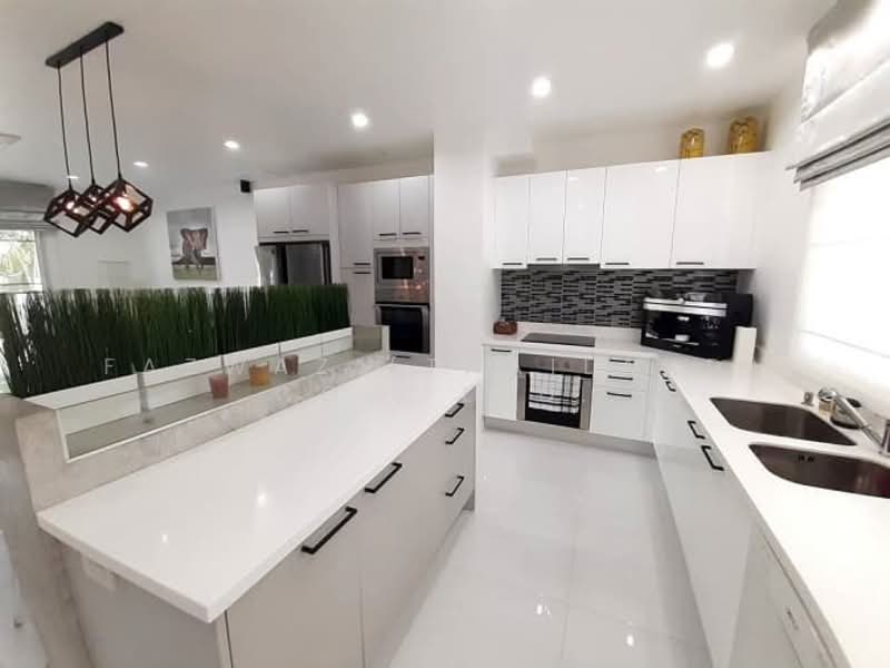 Renovated 2BR Waterfront Townhouse at Boat Lagoon with Free Boat Berth, Phuket, Ko Kaeo, Muang Phuket, Phuket, 2 Bedrooms, 195 sqm, Single Detached House For Sale, by Fazwaz (Thailand) Co., Ltd., 500335671 - DDproperty.com