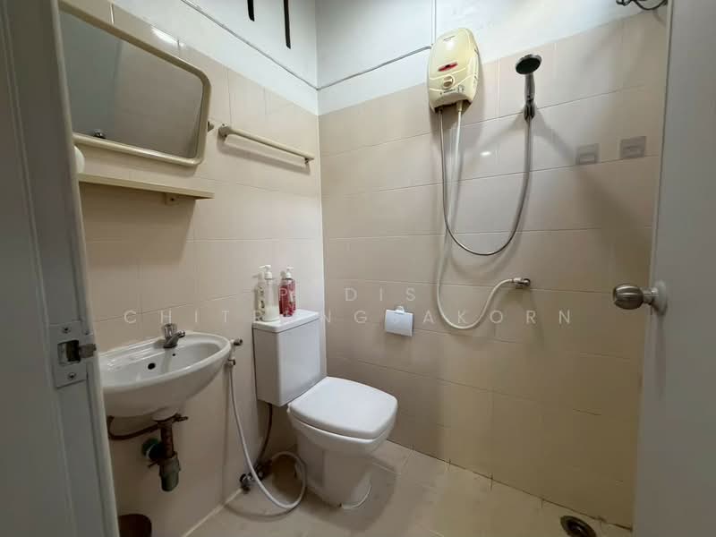4-Storey House for Rent – Asoke, Bangkok, Khlong Tan Nua, Watthana, Bangkok, 10+ Bedrooms, 140 sqm, Townhouse For Rent, by Pudis Chitrungsakorn, 500335675 - DDproperty.com