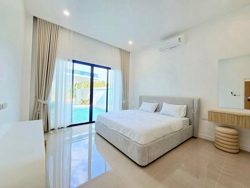 3-BR House, Chon Buri (Pattaya), Poong, Bang Lamung (Pattaya), Chon Buri (Pattaya), 3 Bedrooms, 236 sqm, Single Detached House For Sale, by Thanyalag Chanchodtanakul, 500335681 - DDproperty.com