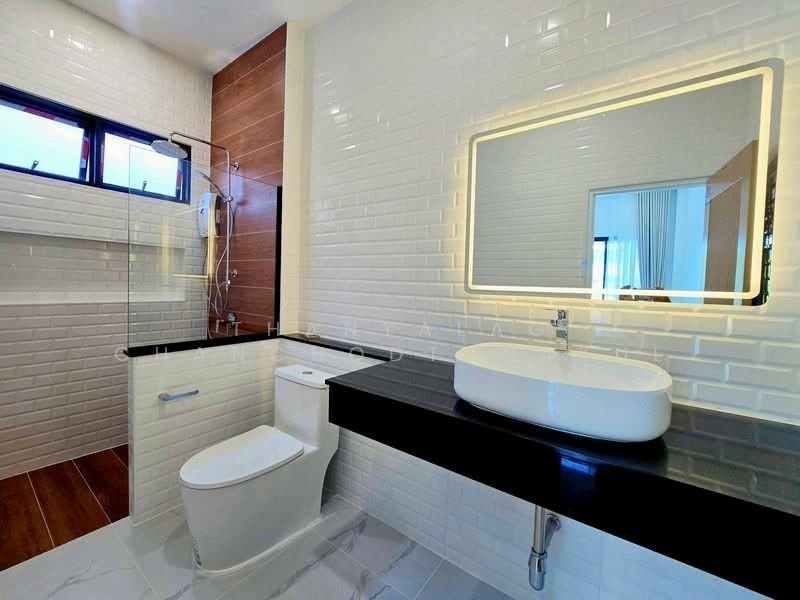 3-BR House, Chon Buri (Pattaya), Poong, Bang Lamung (Pattaya), Chon Buri (Pattaya), 3 Bedrooms, 236 sqm, Single Detached House For Sale, by Thanyalag Chanchodtanakul, 500335681 - DDproperty.com