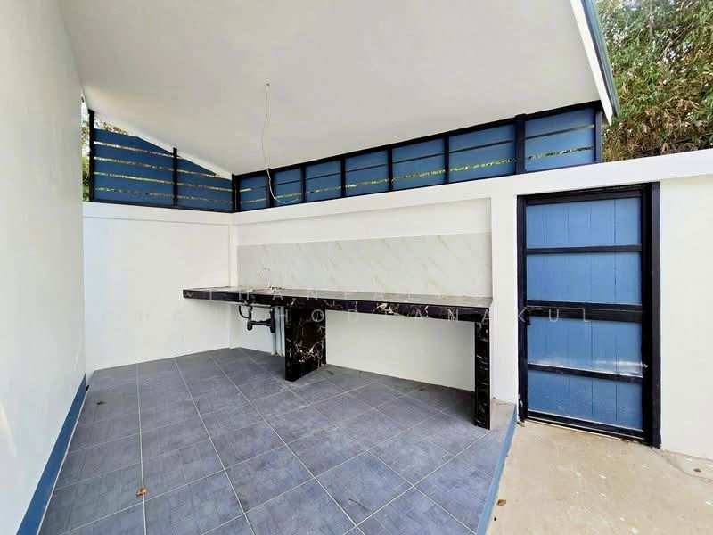 3-BR House, Chon Buri (Pattaya), Poong, Bang Lamung (Pattaya), Chon Buri (Pattaya), 3 Bedrooms, 236 sqm, Single Detached House For Sale, by Thanyalag Chanchodtanakul, 500335681 - DDproperty.com