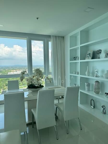 Del Mare Bangsaray Beachfront, Chon Buri (Pattaya), Soi Na-Jomtien 56, Sukhumvit Road, Bang Sa-re, Sattahip, Chon Buri (Pattaya), 3 Bedrooms, 190 sqm, Condo For Sale, by Thanyalag Chanchodtanakul, 500335693 - DDproperty.com