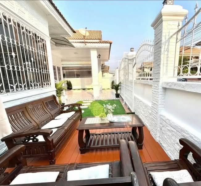 3-BR House, Chon Buri (Pattaya), Nong Pru, Bang Lamung (Pattaya), Chon Buri (Pattaya), 3 Bedrooms, 150 sqm, Single Detached House For Sale, by Thanyalag Chanchodtanakul, 500335708 - DDproperty.com