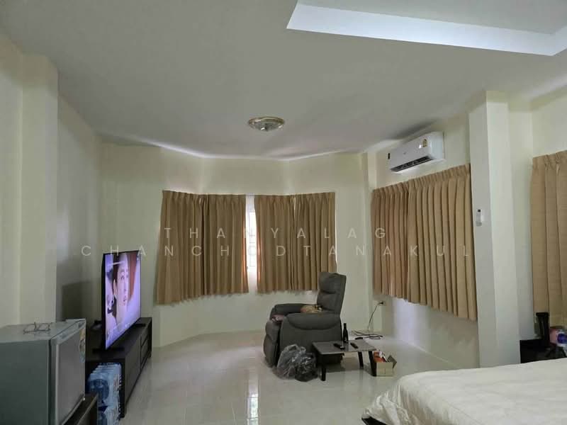 3-BR House, Chon Buri (Pattaya), Nong Pru, Bang Lamung (Pattaya), Chon Buri (Pattaya), 3 Bedrooms, 736 sqm, Single Detached House For Sale, by Thanyalag Chanchodtanakul, 500335712 - DDproperty.com